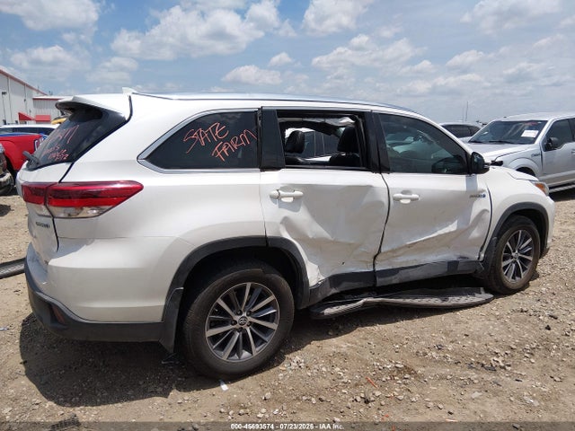 2019 TOYOTA HIGHLANDER HYBRID XLE 13