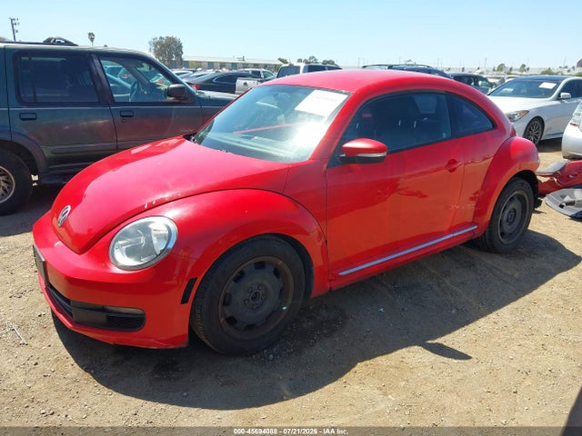 2012 Volkswagen BEETLE 2.5L 照片 2