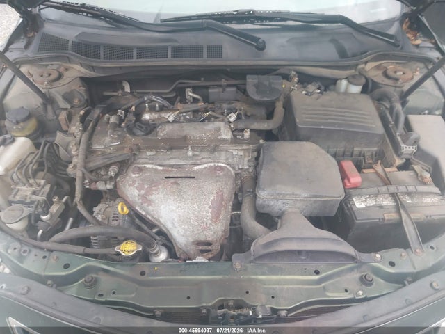 2010 Toyota CAMRY LE 照片 10
