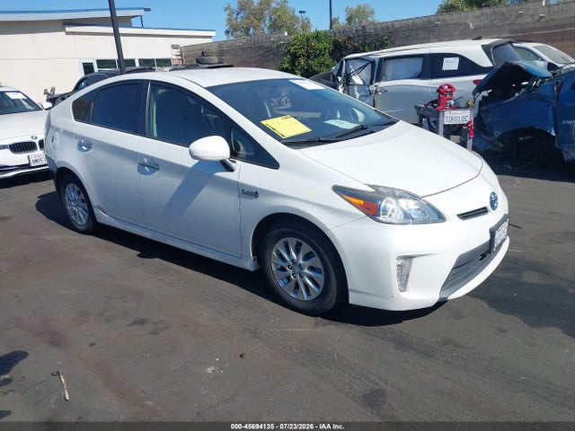 2012 TOYOTA PRIUS 