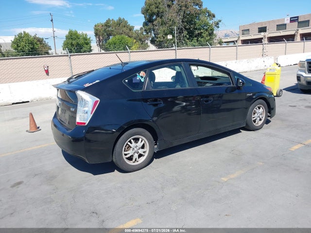 2011 Toyota PRIUS TWO 照片 4