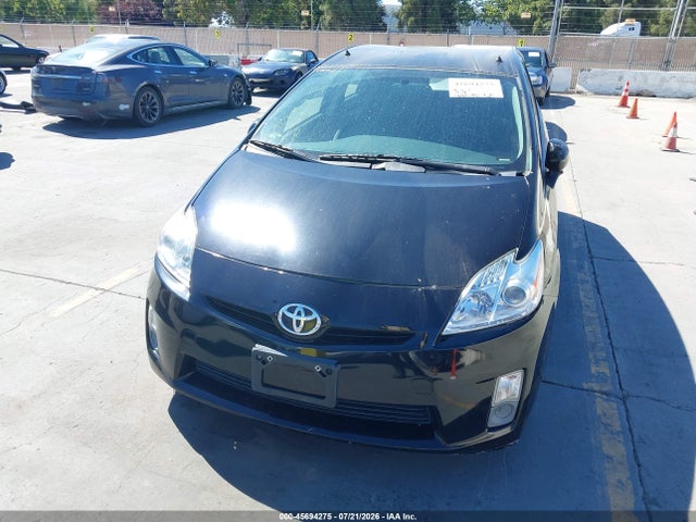 2011 Toyota PRIUS TWO 照片 6