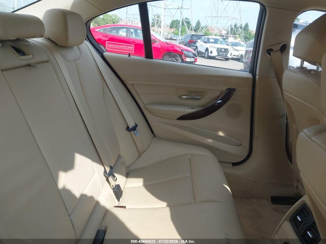 صورة 8 لـ 2013 BMW 328I XDRIVE