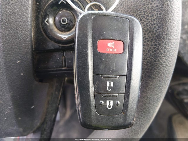 صورة 11 لـ 2020 Toyota PRIUS LE