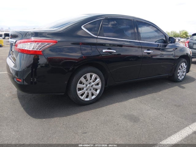 2015 Nissan SENTRA S — фото 4