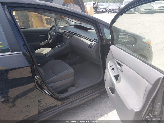 2011 Toyota PRIUS THREE 照片 5