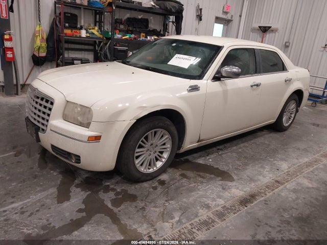 2010 Chrysler 300 TOURING 缩略图 2