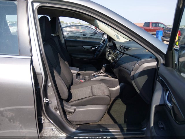 2018 NISSAN ROGUE S 5