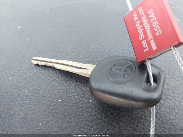 2014 Toyota CAMRY L photo 11