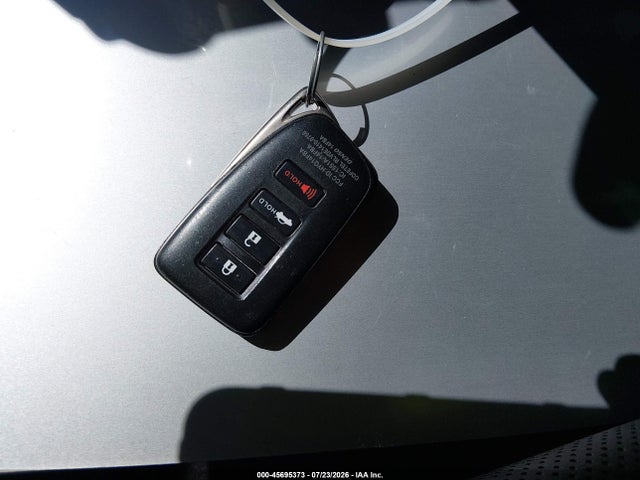 صورة مصغرة 11 لـ 2018 Lexus IS 300