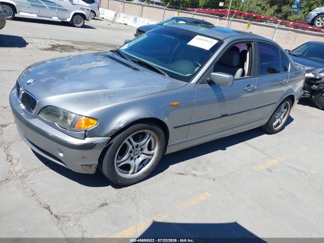 2004 BMW 325I 照片 2