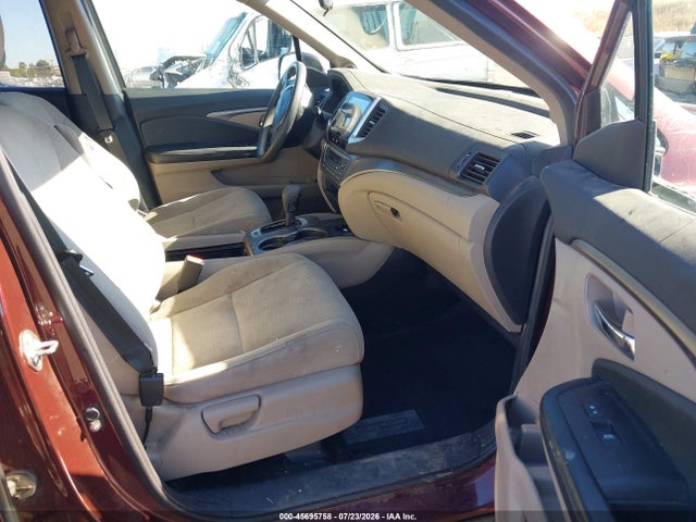 2018 HONDA PILOT EX 5