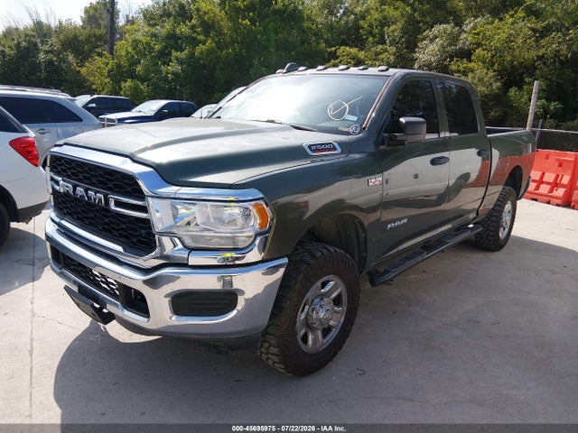صورة 2 لـ 2022 RAM 2500 TRADESMAN 4X4 6'4 BOX