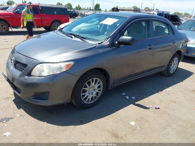2010 Toyota COROLLA LE 照片 2