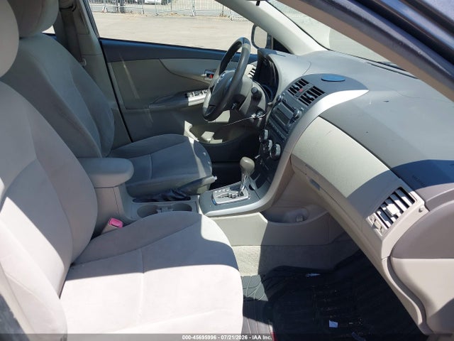 2010 Toyota COROLLA LE 照片 5