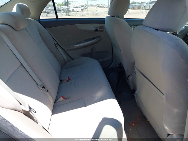2010 Toyota COROLLA LE 照片 8