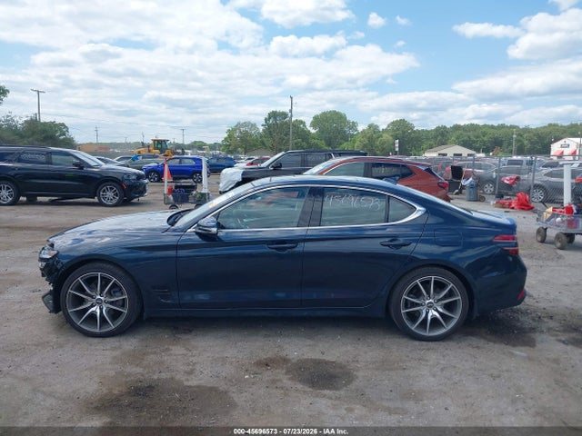 2022 Genesis G70 2.0T AWD 照片 15