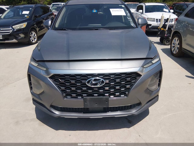 2019 HYUNDAI SANTA FE SE 12