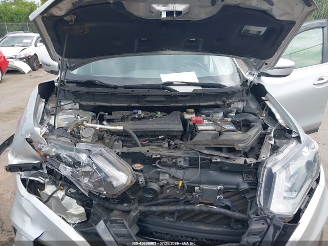 2018 NISSAN ROGUE SV 10