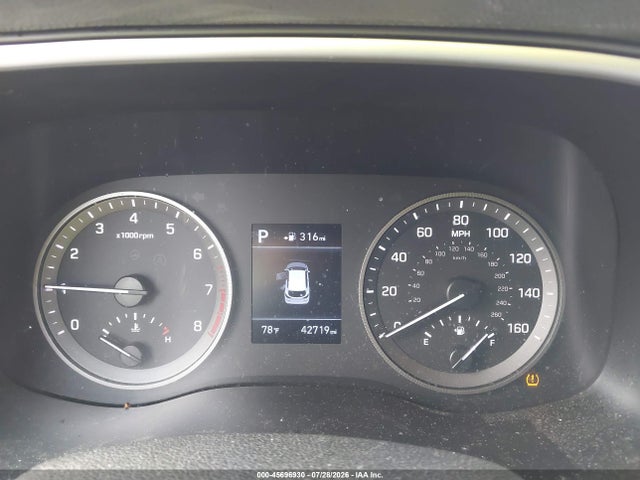 2021 HYUNDAI TUCSON SE 7