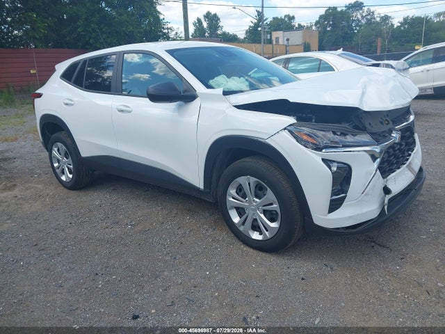 2025 CHEVROLET TRAX FWD LS