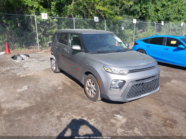 2022 KIA SOUL LX