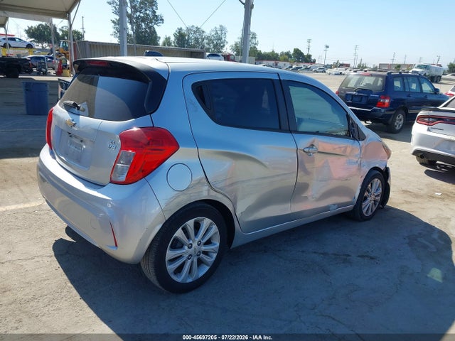 2017 Chevrolet SPARK 1LT CVT 照片 4