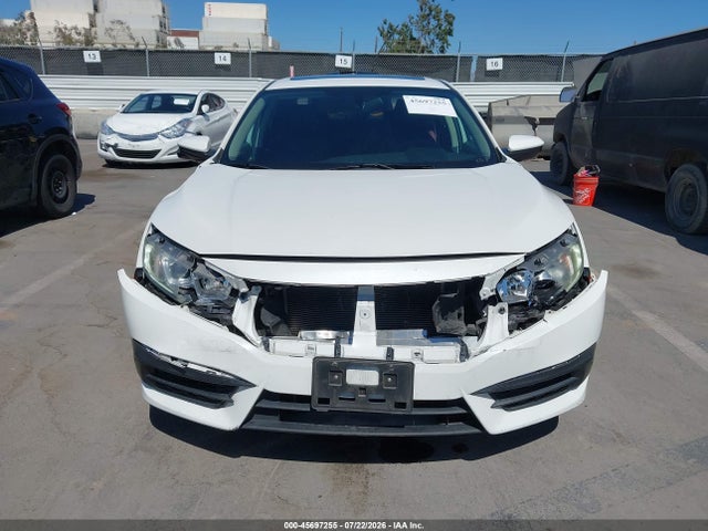 2018 HONDA CIVIC EX 12