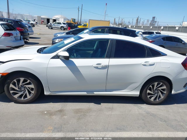 2018 HONDA CIVIC EX 14