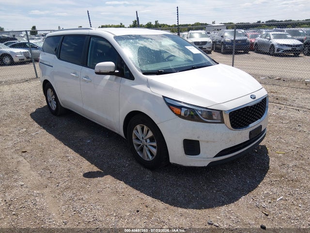 2017 KIA SEDONA LX