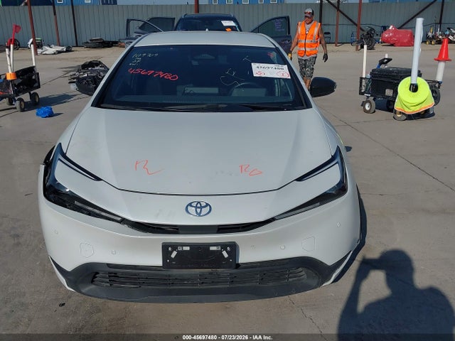 صورة مصغرة 12 لـ 2023 Toyota PRIUS LE