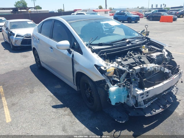 صورة 1 لـ 2012 Toyota PRIUS FOUR
