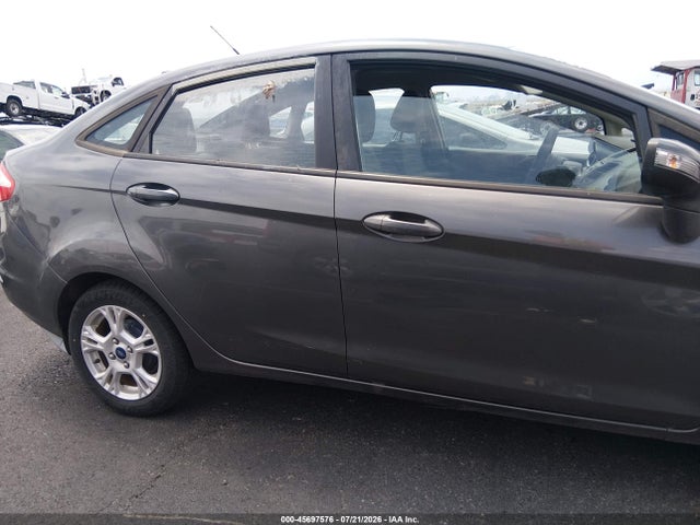 صورة 6 لـ 2016 FORD FIESTA SE