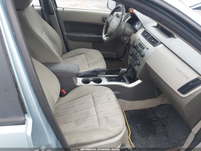 صورة 5 لـ 2009 FORD FOCUS SE