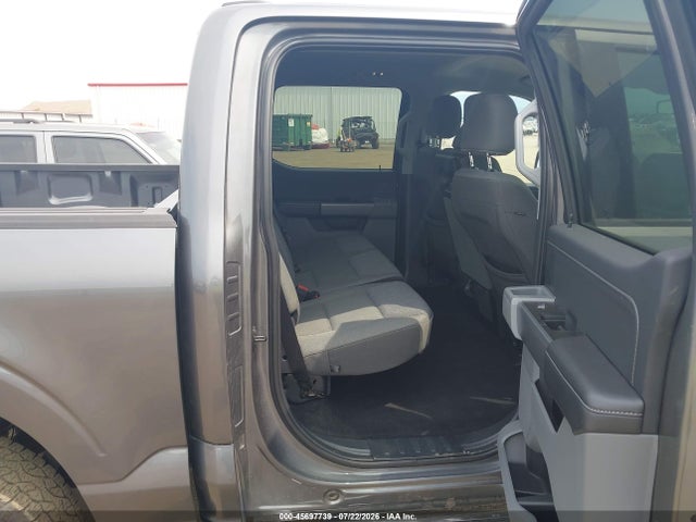 صورة 8 لـ 2025 FORD F-150 XLT