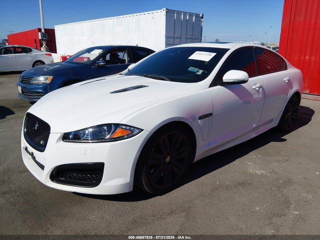 صورة 2 لـ 2012 Jaguar XF XFR