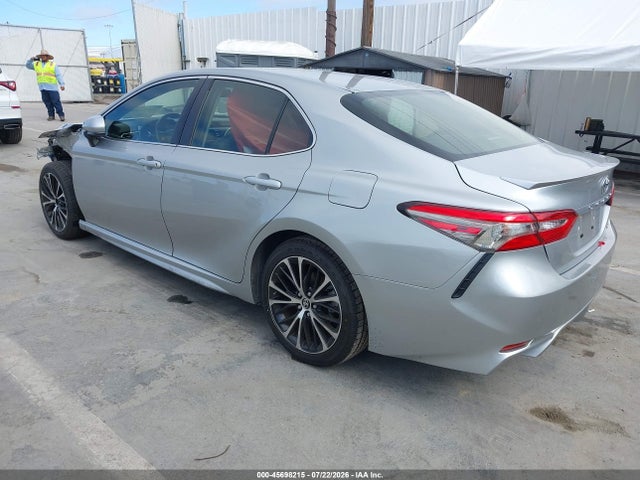 صورة 3 لـ 2018 Toyota CAMRY SE