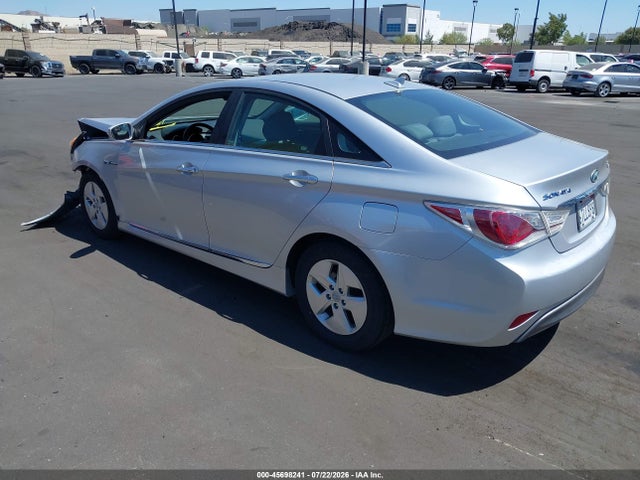 2011 Hyundai SONATA HYBRID — фото 3