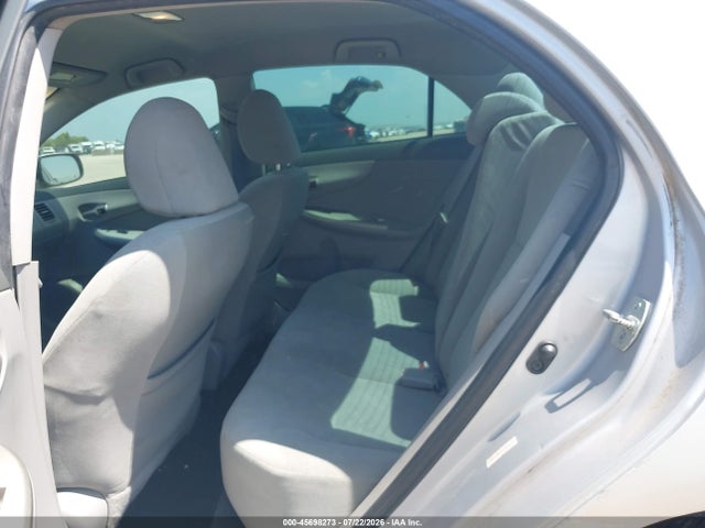 2010 Toyota COROLLA LE 照片 8
