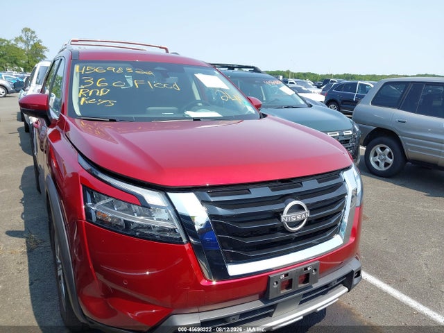 2024 NISSAN PATHFINDE SL 4WD