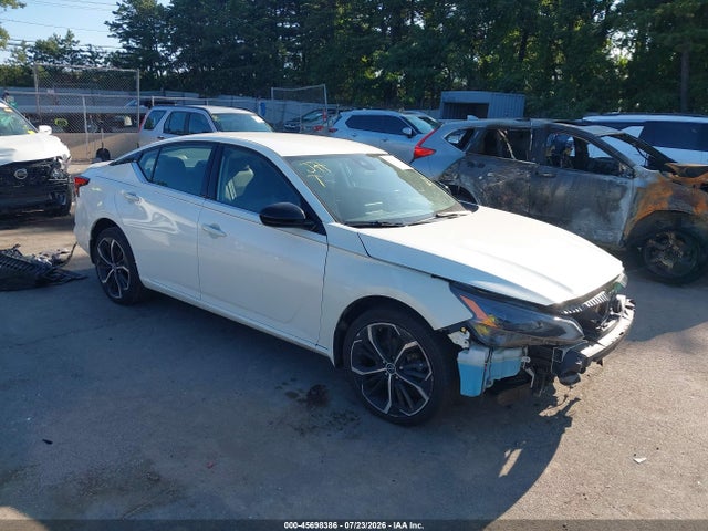2023 NISSAN ALTIMA SR INTELLIGENT AWD