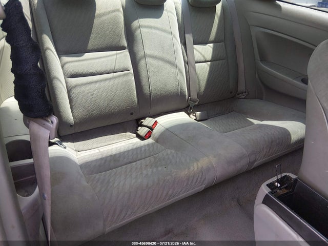 صورة 8 لـ 2010 Honda CIVIC LX