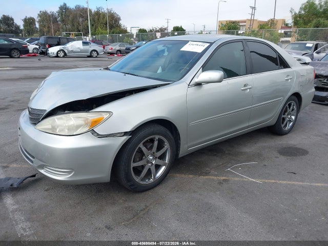 2003 Toyota CAMRY LE 照片 2