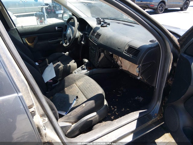 صورة 5 لـ 2004 Volkswagen JETTA GL