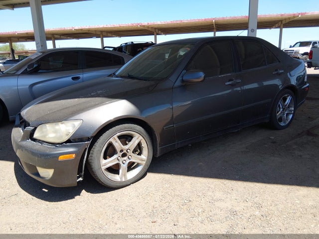 2001 Lexus IS 300 — фото 2