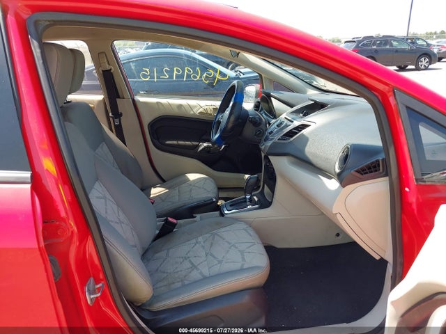 2012 FORD FIESTA SE 照片 5