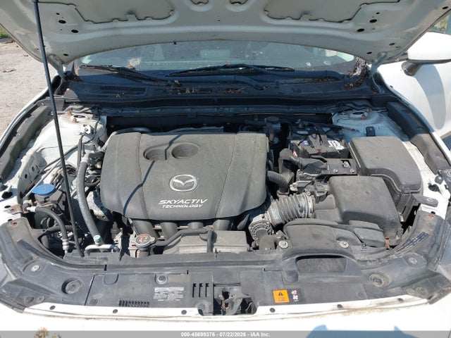 صورة 10 لـ 2014 Mazda MAZDA3 I SPORT