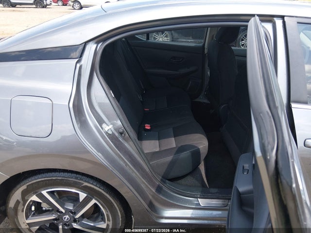 2025 NISSAN SENTRA SV 8