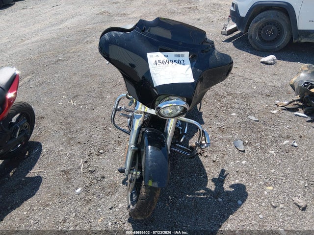 2019 HARLEY-DAVIDSON FLHX 5