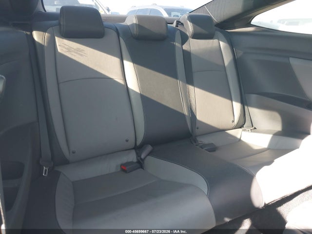 صورة 8 لـ 2016 Honda CIVIC EX-L